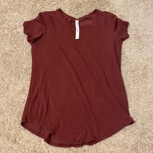 Lululemon On the Move Classic Fit Tee